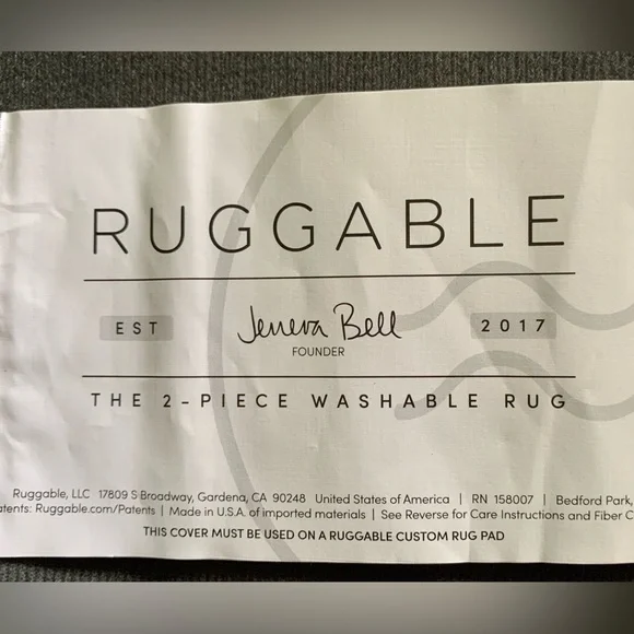 Ruggable washable rug. Greys, creams, neutrals. 9x12 NEW. NEVER USED. Rug only.